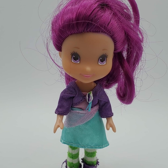 Strawberry Shortcake Plum Pudding 6" Doll One Shoe Missing - Picture 1 of 5